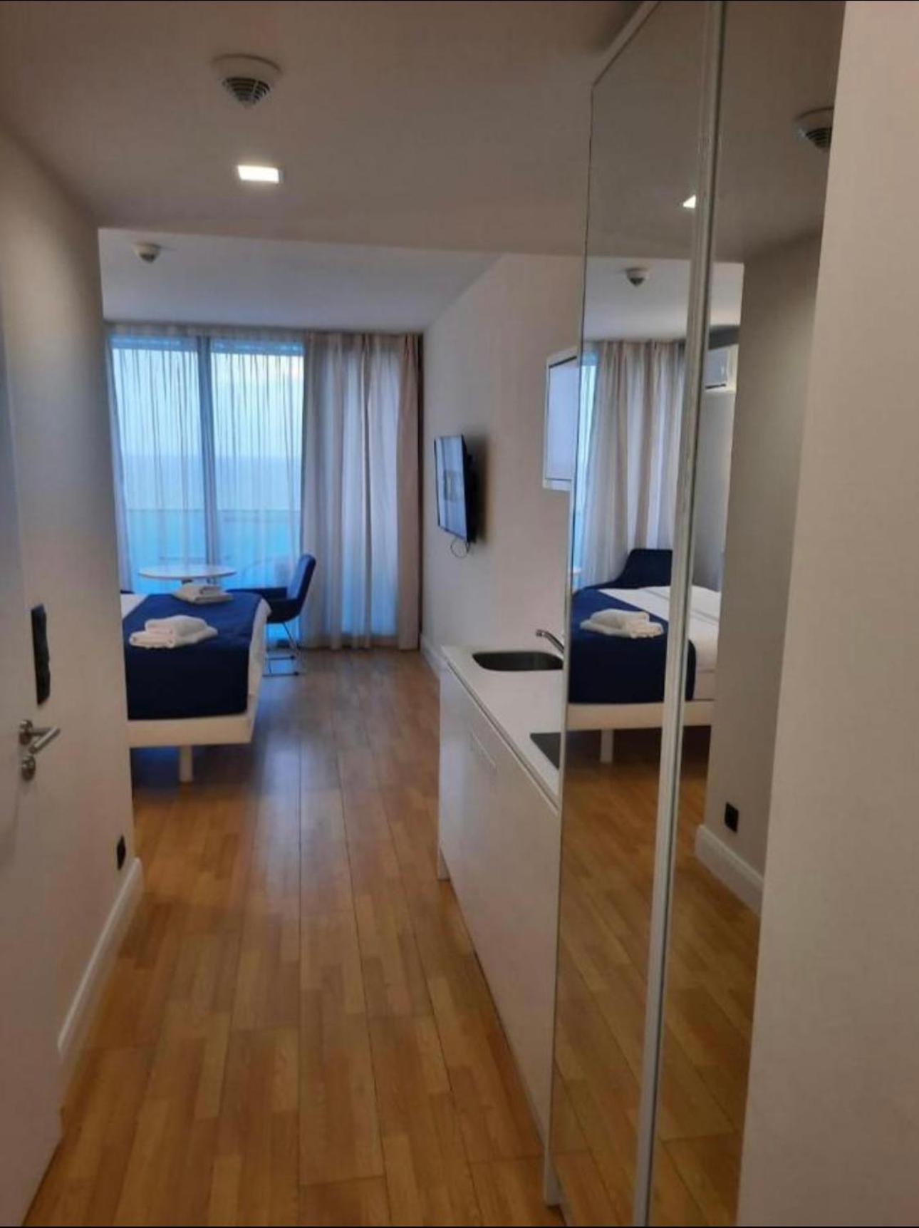 Orbi City Apartment With Sea View Batumi Ngoại thất bức ảnh
