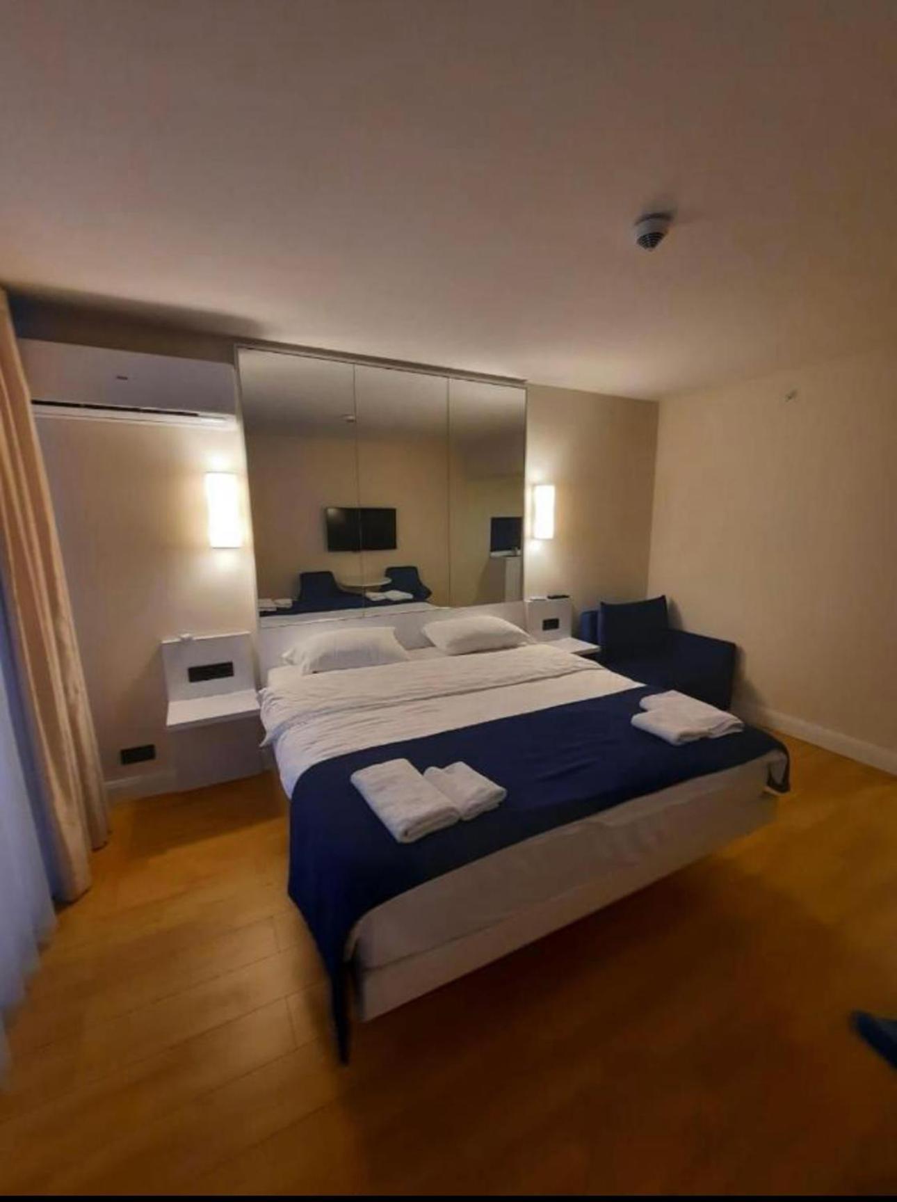Orbi City Apartment With Sea View Batumi Ngoại thất bức ảnh