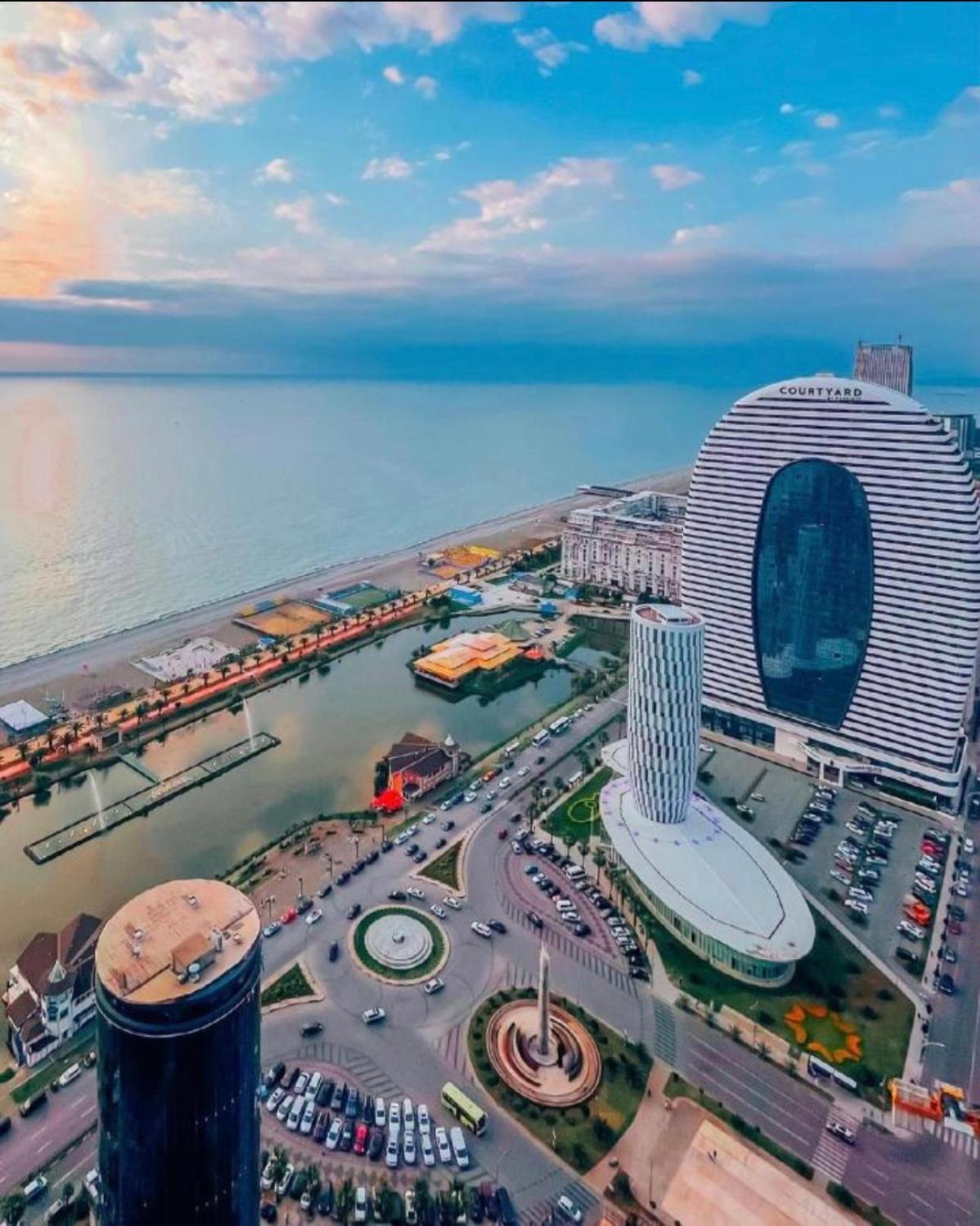 Orbi City Apartment With Sea View Batumi Ngoại thất bức ảnh